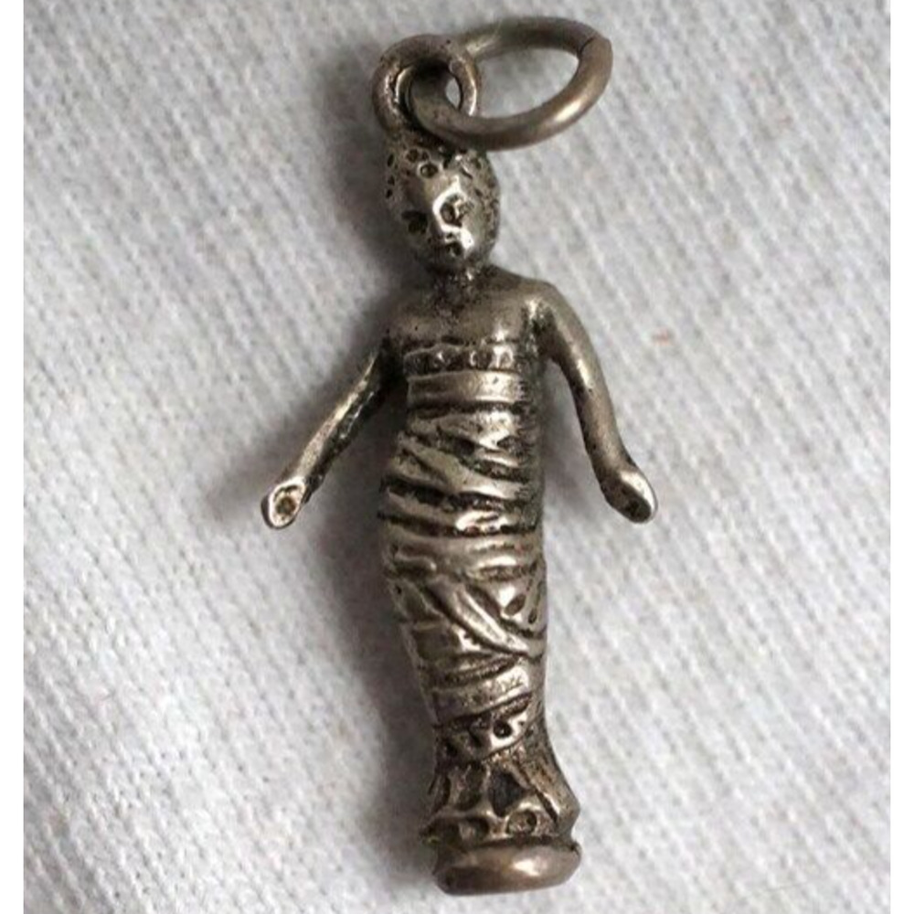 Andrea della Robbia Swaddled Child Charm 800 Silver